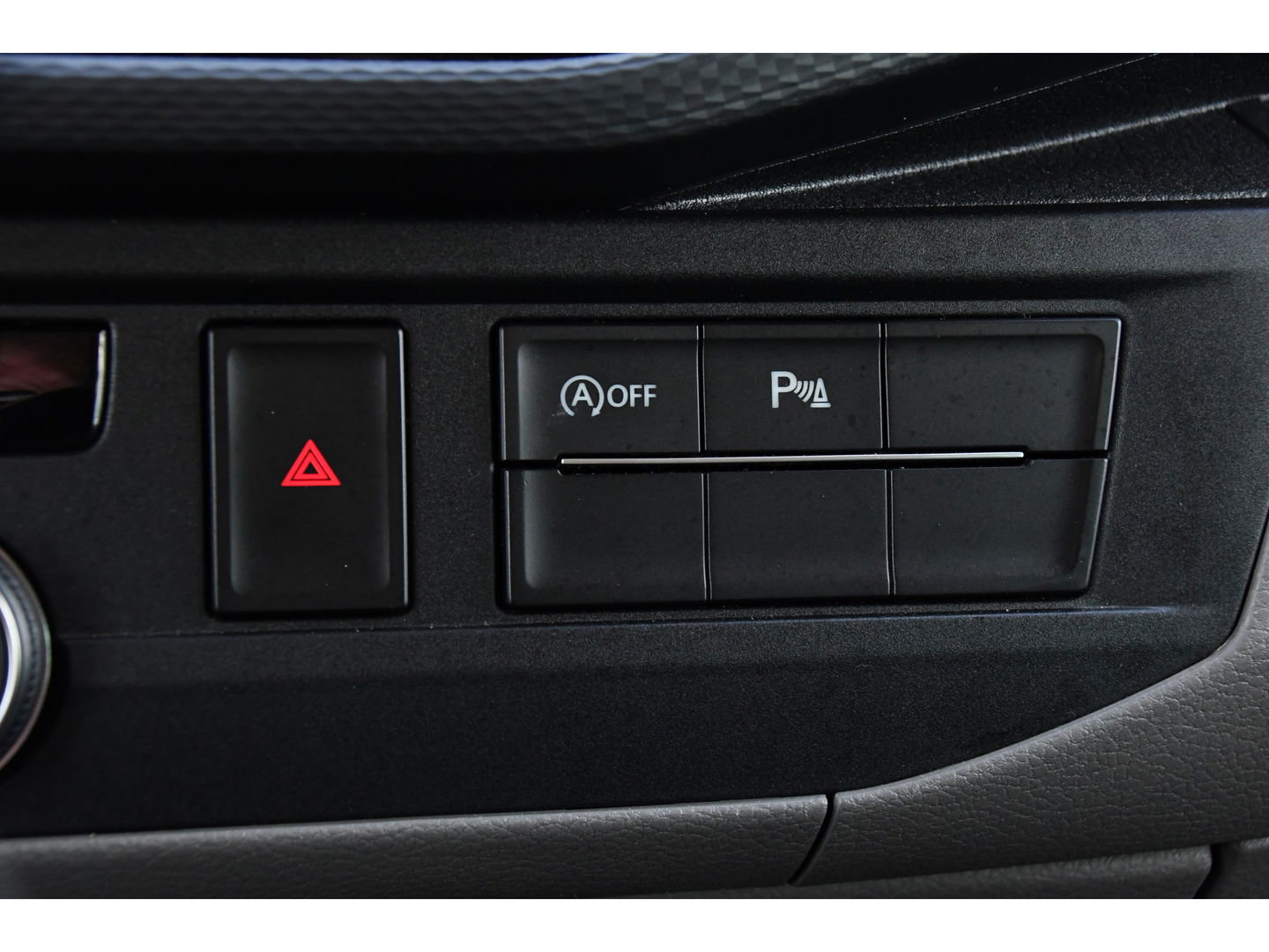 Volkswagen Transporter 2.0 TDI L2H1 30 DC Bulli Virtual, Adaptieve Cruise, Carplay, LED, Automaat, Trekhaak, 150PK, Sensoren, Uniek!