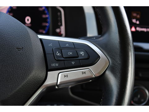 Volkswagen Transporter 2.0 TDI L2H1 30 DC Bulli Virtual, Adaptieve Cruise, Carplay, LED, Automaat, Trekhaak, 150PK, Sensoren, Uniek!
