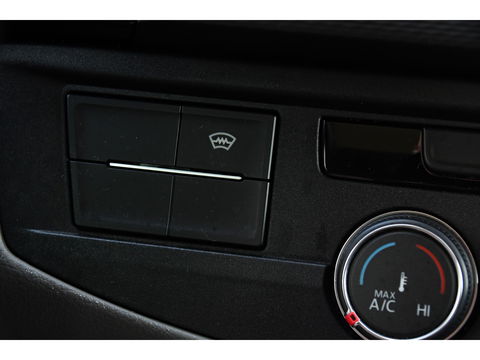 Volkswagen Transporter 2.0 TDI L2H1 30 DC Bulli Virtual, Adaptieve Cruise, Carplay, LED, Automaat, Trekhaak, 150PK, Sensoren, Uniek!