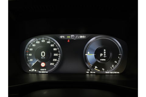 Volvo XC40 1.5 T5 Twin Engine R-Design 262PK Pano Camera LED Virtual Sfeer Trekhaak Memory Carplay Clima Cruise Navi PDC 20''LMV