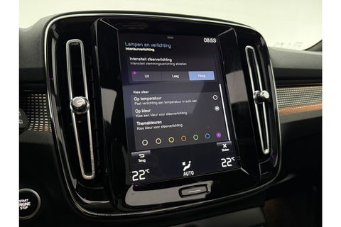 Volvo XC40 1.5 T5 Twin Engine R-Design 262PK Pano Camera LED Virtual Sfeer Trekhaak Memory Carplay Clima Cruise Navi PDC 20''LMV