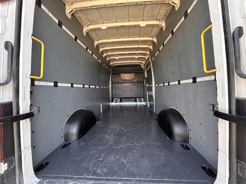 MAN TGE Automaat 177PK 2.0 Extra Lang Hoog | 12 MAAND APK  | L4H3 | 4.20M laadruimte | ERGO Seat | Camera | Navigatie |