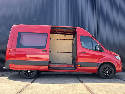 Mercedes-Benz Sprinter 319 3.0 V6 L2H2 | LED | 18 inch | Groot Scherm | 190PK