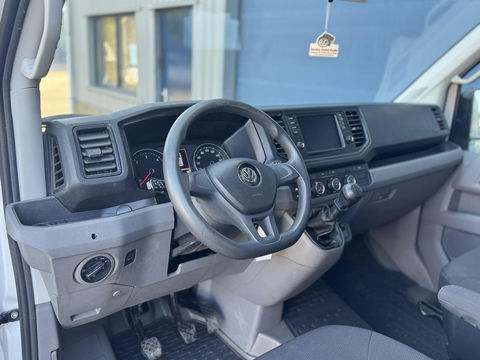 Volkswagen Crafter 35 2.0 TDI L3H3 Comfortline AIRCO / CRUISE CONTROLE / NAVI / TREKHAAK