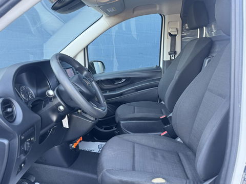 Mercedes-Benz Vito 114 CDI Lang L2H1 / AIRCO / CRUISE CONTROLE / NAVI / CAMERA / EURO 6