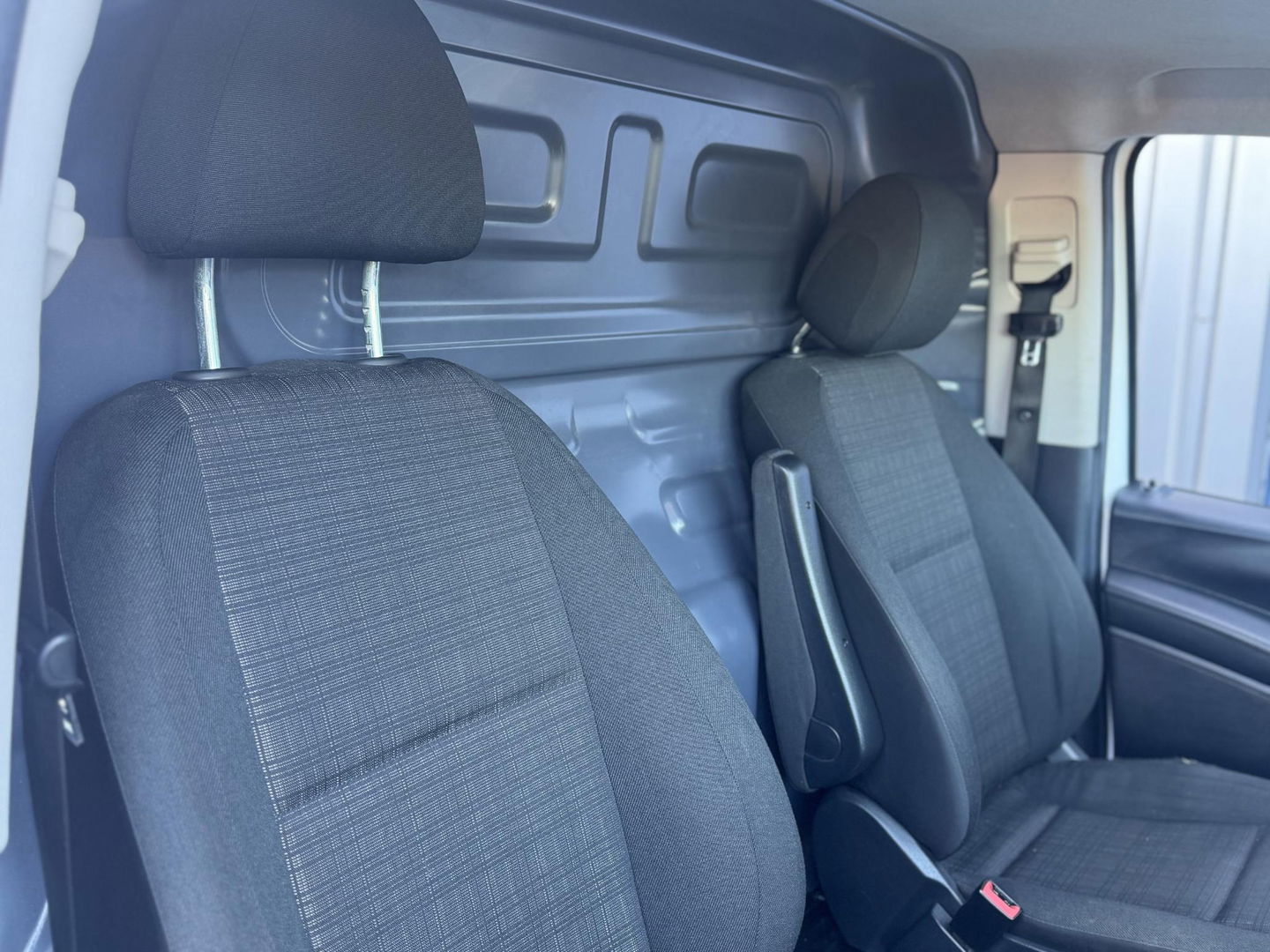 Mercedes-Benz Vito 114 CDI Lang L2H1 / AIRCO / CRUISE CONTROLE / NAVI / CAMERA / EURO 6