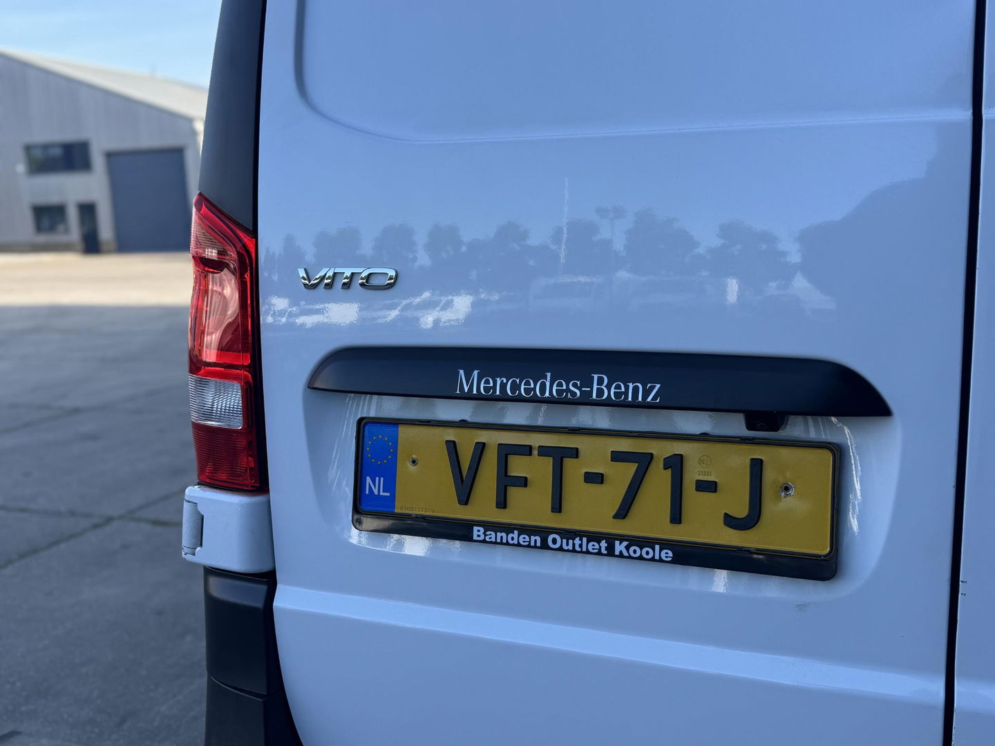 Mercedes-Benz Vito 114 CDI Lang L2H1 / AIRCO / CRUISE CONTROLE / NAVI / CAMERA / EURO 6