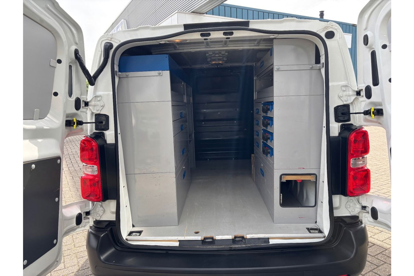 Opel Vivaro 1.5 CDTI L2 H1 NAVI AIRCO LEDER CAMERA