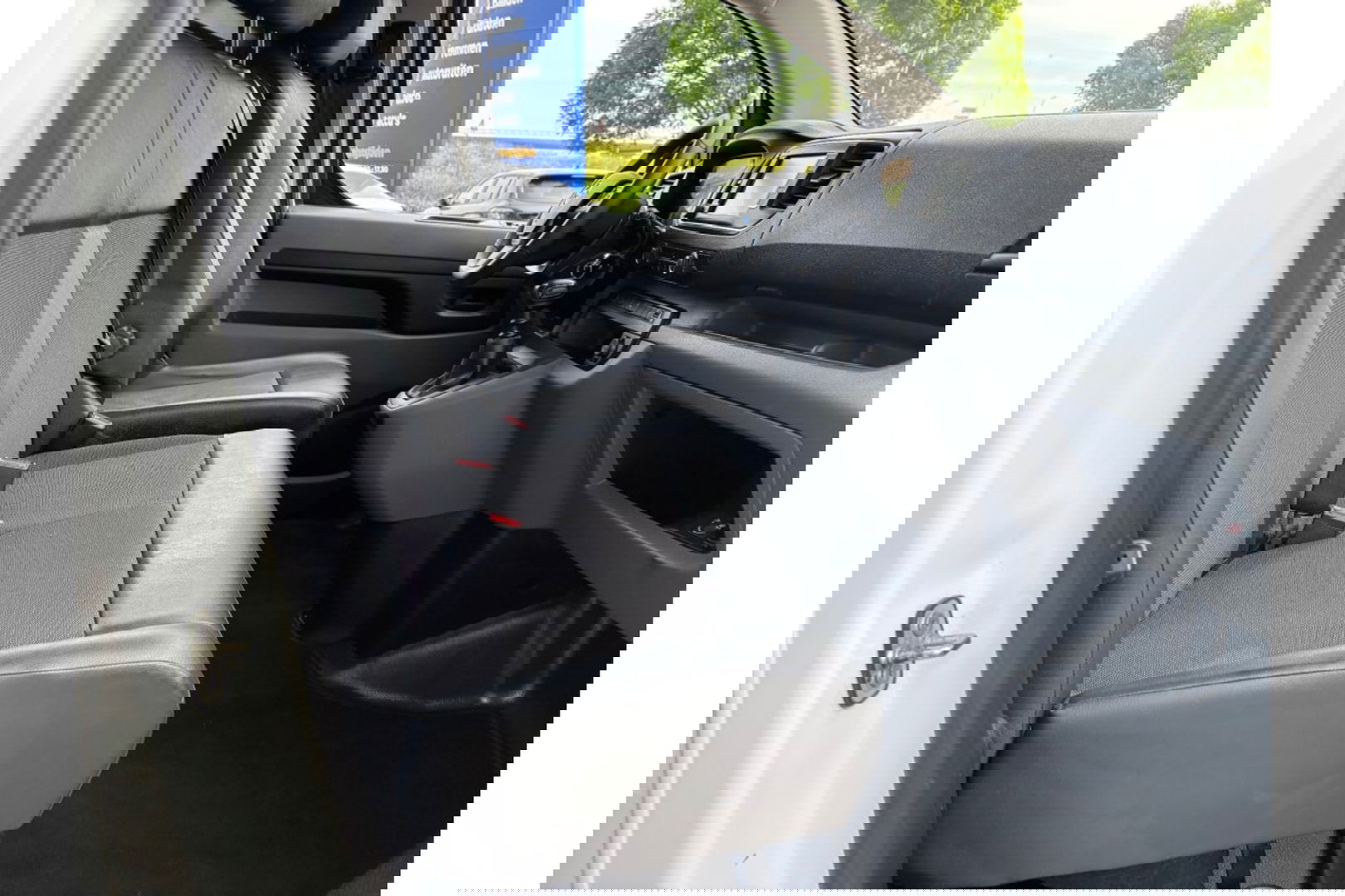 Opel Vivaro 1.5 CDTI L2 H1 NAVI AIRCO LEDER CAMERA