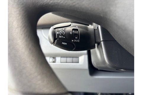 Opel Vivaro 1.5 CDTI L2 H1 NAVI AIRCO LEDER CAMERA
