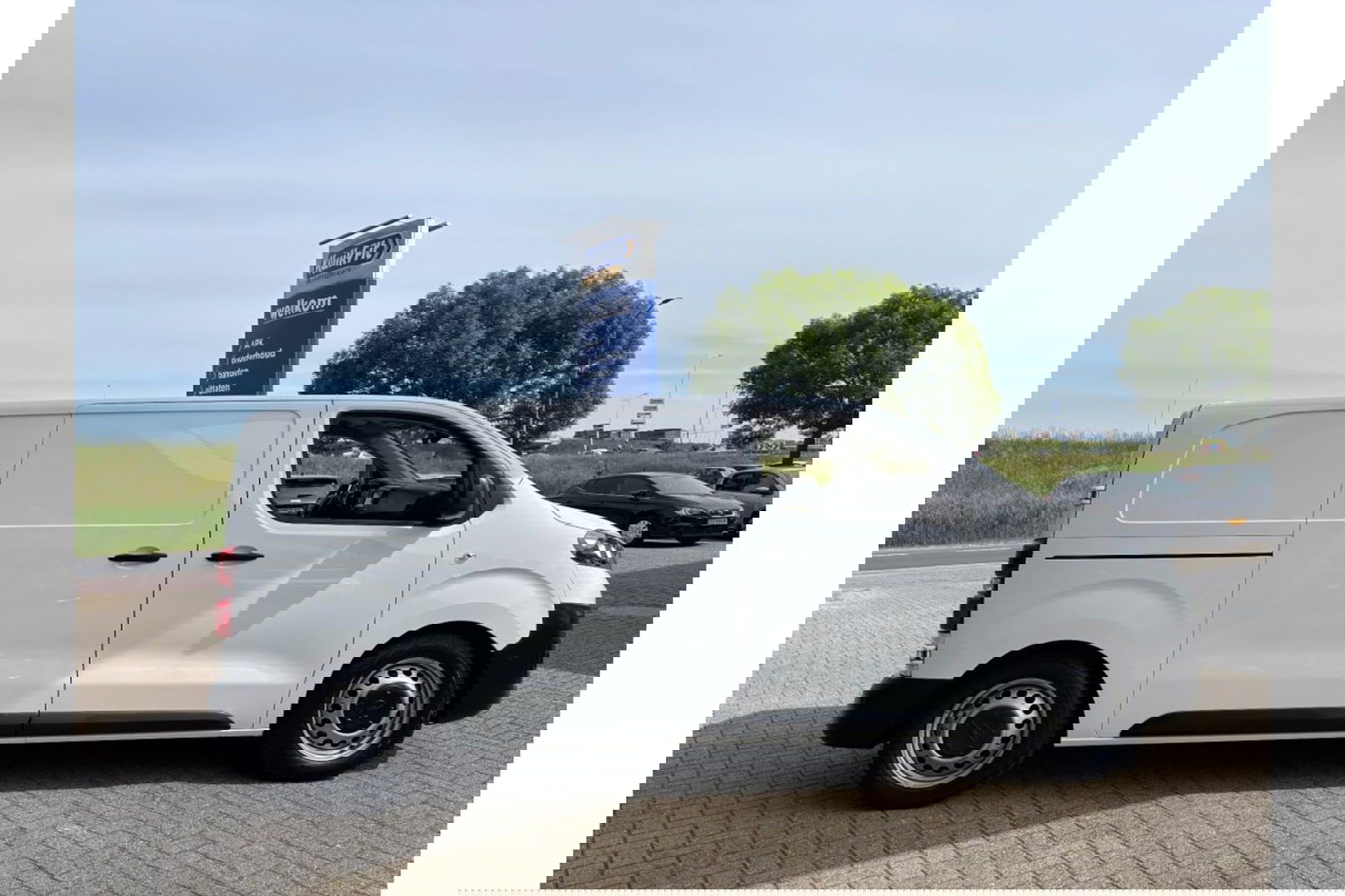 Opel Vivaro 1.5 CDTI L2 H1 NAVI AIRCO LEDER CAMERA