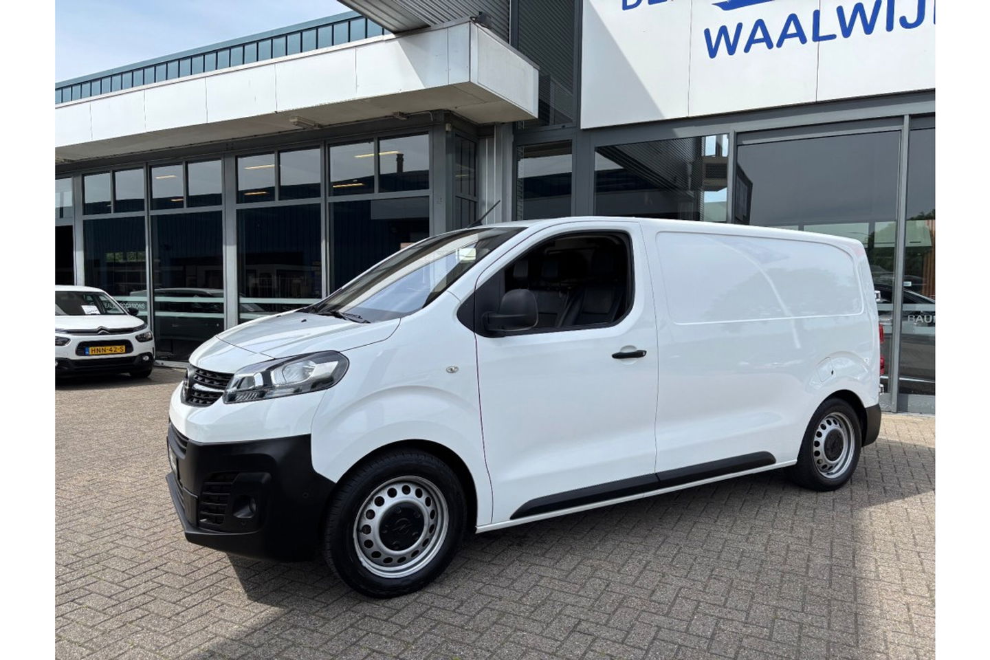 Opel Vivaro 1.5 CDTI L2 H1 NAVI AIRCO LEDER CAMERA
