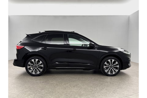 Ford Kuga 2.5 PHEV 209PK ST-Line Pano b/o Camera LED Virtual Trekhaak Carplay Clima Cruise Navi 18"LMV PDC