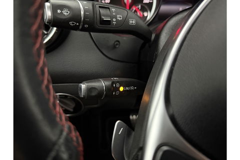 Mercedes-Benz CLA-Klasse 180 AMG Pano Camera Trekhaak Airco Cruise Navi 18"LMV PDC