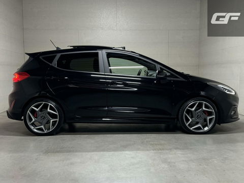 Ford Fiesta 1.5 EcoBoost ST-3 Performance Pano Recaro B&O CarPlay
