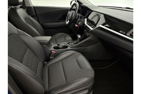Kia Niro 1.6 GDi Hybrid DynamicLine Camera LED Trekhaak Carplay Clima Cuise Navi PDC 16''LMV