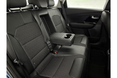 Kia Niro 1.6 GDi Hybrid DynamicLine Camera LED Trekhaak Carplay Clima Cuise Navi PDC 16''LMV