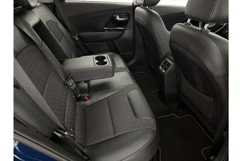 Kia Niro 1.6 GDi Hybrid DynamicLine Camera LED Trekhaak Carplay Clima Cuise Navi PDC 16''LMV