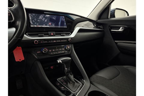 Kia Niro 1.6 GDi Hybrid DynamicLine Camera LED Trekhaak Carplay Clima Cuise Navi PDC 16''LMV