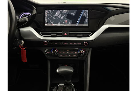Kia Niro 1.6 GDi Hybrid DynamicLine Camera LED Trekhaak Carplay Clima Cuise Navi PDC 16''LMV