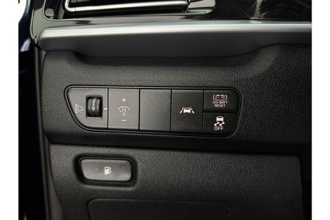Kia Niro 1.6 GDi Hybrid DynamicLine Camera LED Trekhaak Carplay Clima Cuise Navi PDC 16''LMV