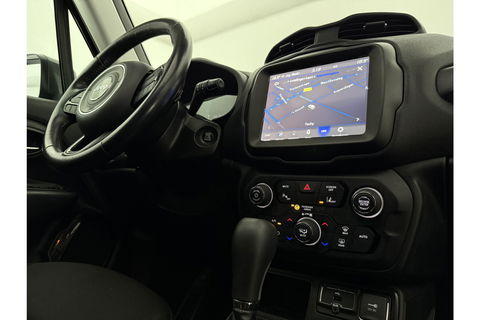 Jeep Renegade 1.3T DDCT Limited 150PK Automaat Pano Clima Cruise 18"LMV Elektrpakket