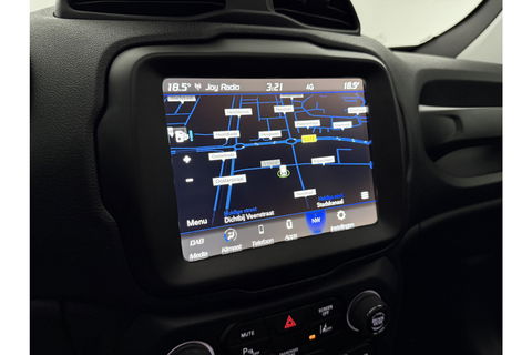 Jeep Renegade 1.3T DDCT Limited 150PK Automaat Pano Clima Cruise 18"LMV Elektrpakket