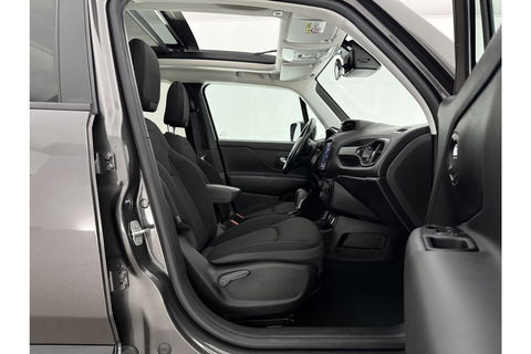 Jeep Renegade 1.3T DDCT Limited 150PK Automaat Pano Clima Cruise 18"LMV Elektrpakket