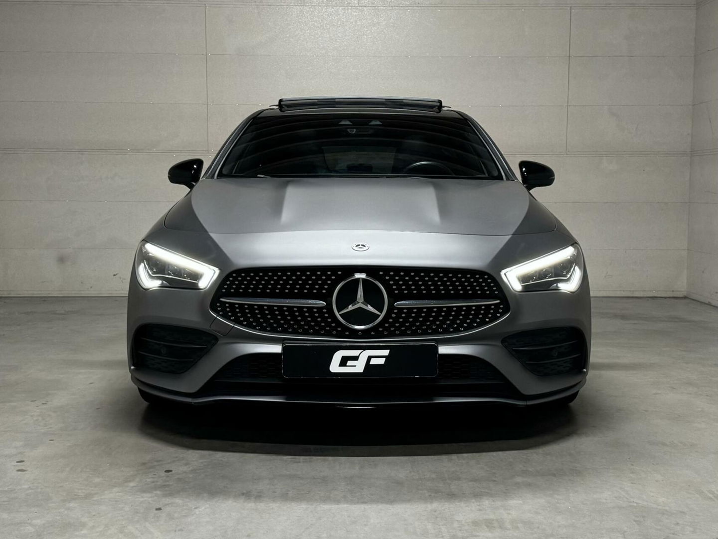 Mercedes-Benz CLA Shooting Brake 200 AMG Designo Matt Sfeer