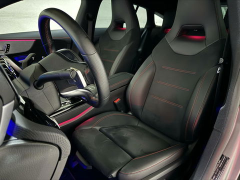 Mercedes-Benz CLA Shooting Brake 200 AMG Designo Matt Sfeer