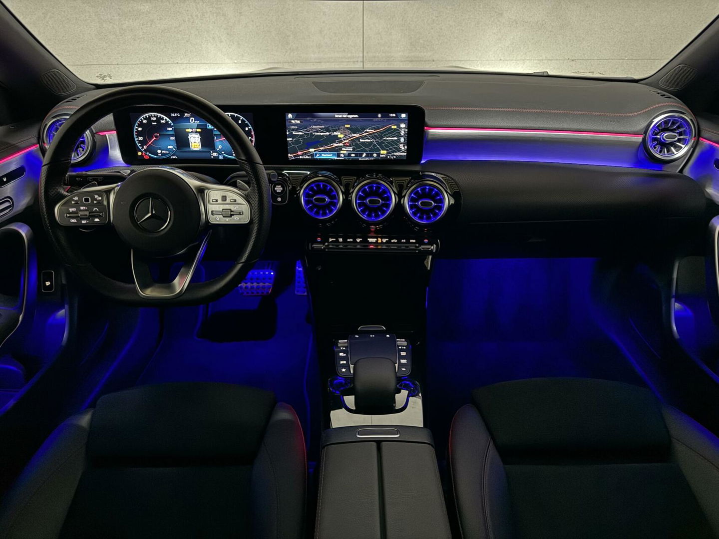 Mercedes-Benz CLA Shooting Brake 200 AMG Designo Matt Sfeer
