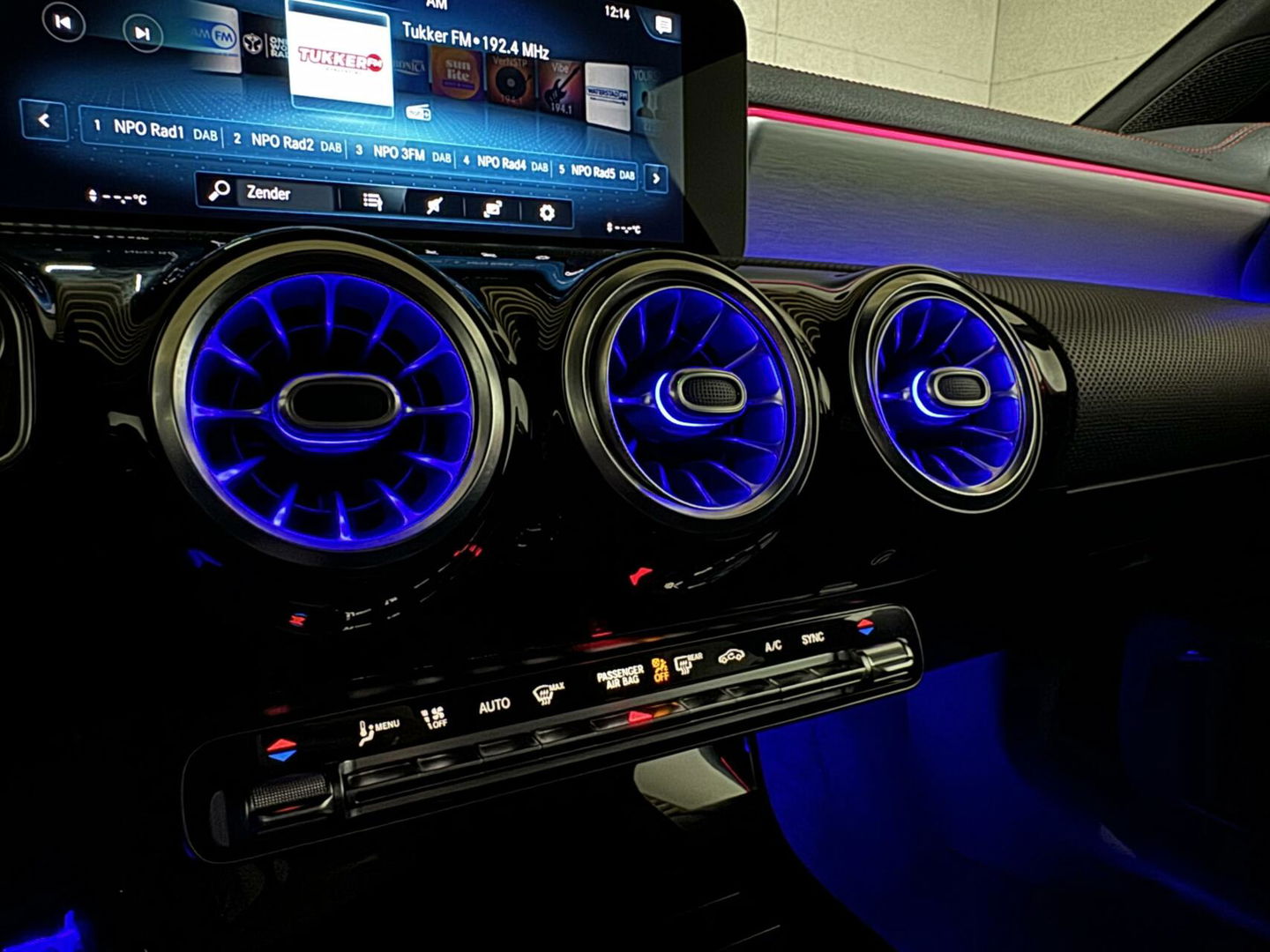 Mercedes-Benz CLA Shooting Brake 200 AMG Designo Matt Sfeer