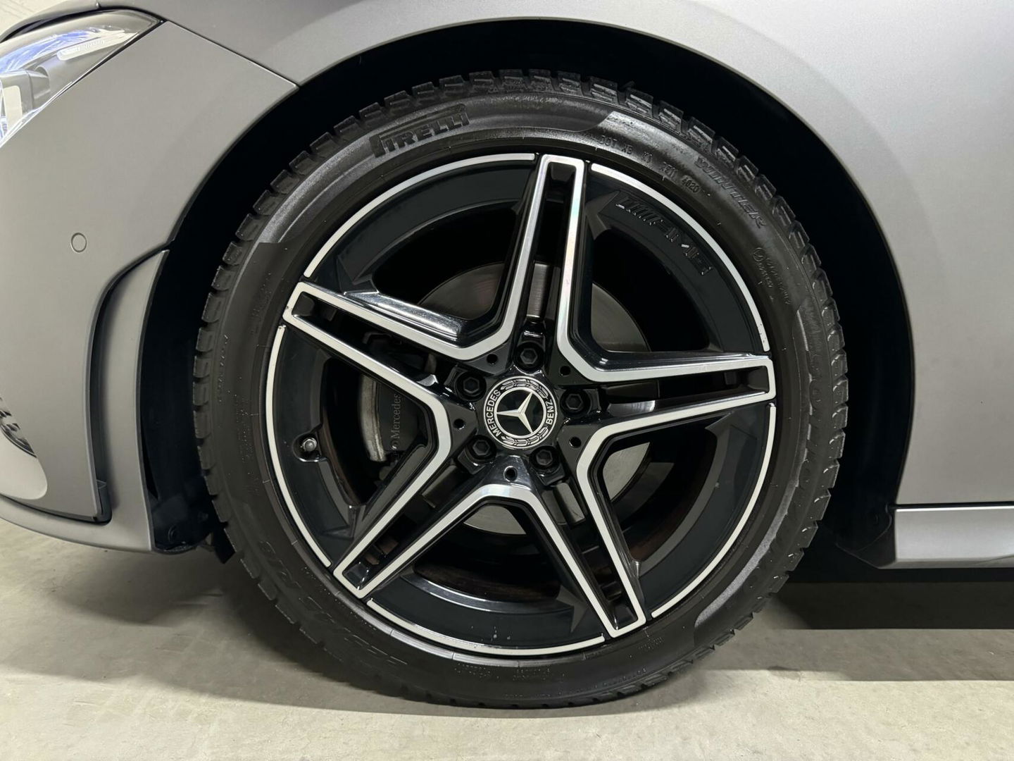 Mercedes-Benz CLA Shooting Brake 200 AMG Designo Matt Sfeer
