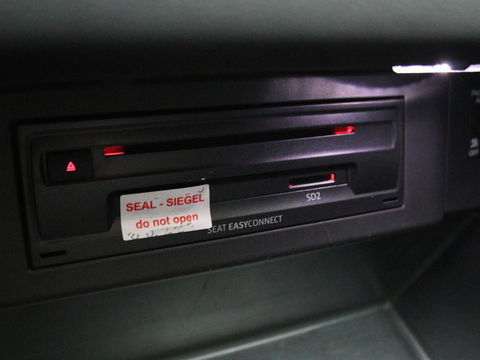 SEAT Leon 2.0 TSI FR Business Intense | Panoramadak | Apple CarPlay | Leder |Navigatie | Stoelverwarming | Cruise Control | LMV 18