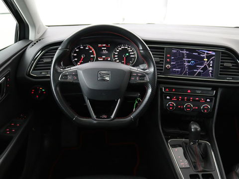 SEAT Leon 2.0 TSI FR Business Intense | Panoramadak | Apple CarPlay | Leder |Navigatie | Stoelverwarming | Cruise Control | LMV 18
