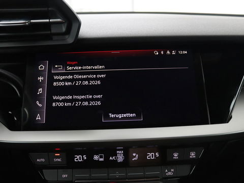 Audi A3 Limousine 30 TFSI Business edition Automaat | Trekhaak | Navigatie | Appel CarPlay | Cruise Control | DAB | LMV