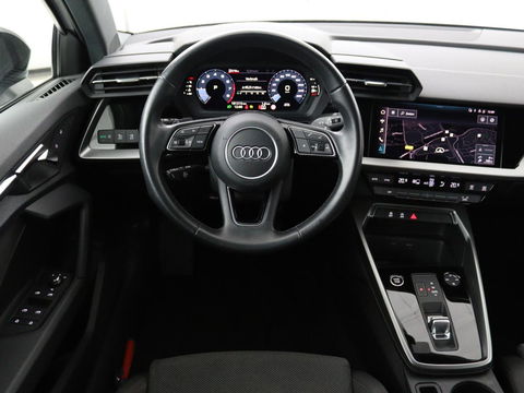 Audi A3 Limousine 30 TFSI Business edition Automaat | Trekhaak | Navigatie | Appel CarPlay | Cruise Control | DAB | LMV