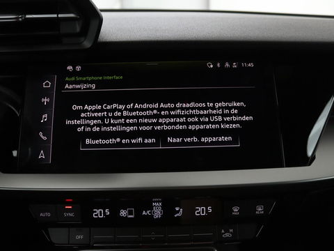 Audi A3 Sportback 30 TFSI Business edition Automaat | Trekhaak | Navigatie | Appel CarPlay | Cruise Control | DAB | LED | LMV