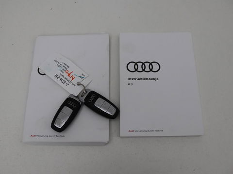 Audi A3 Sportback 30 TFSI Business edition Automaat | Trekhaak | Navigatie | Appel CarPlay | Cruise Control | DAB | LED | LMV