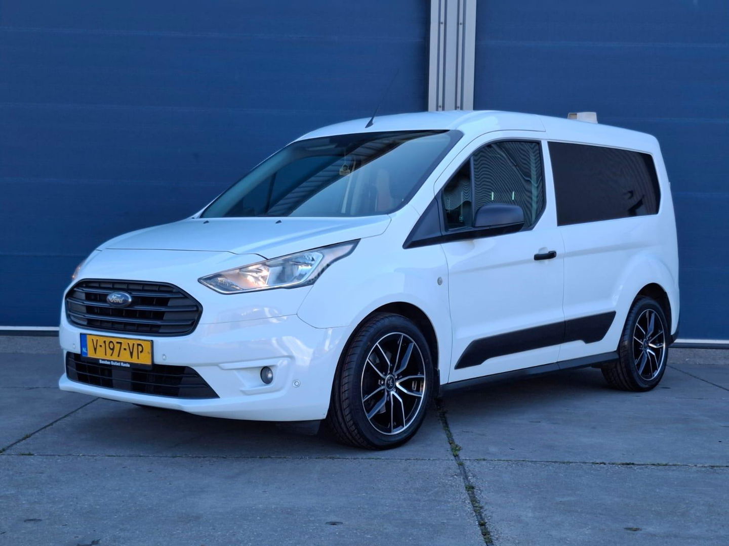 Ford Transit Connect 1.5 EcoBlue L1 Trend AIRCO / CRUISE CONTROLE / TREKHAAK / EURO 6
