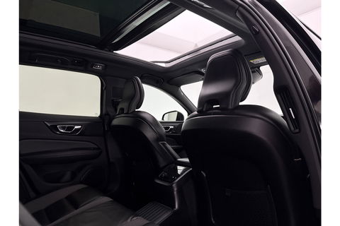 Volvo V60 2.0 T6 Recharge AWD R-Design 350PK Pano Trekhaak Camera Carplay LED Memory Navi Virtual Clima Cruise 18"LMV Leder PDC