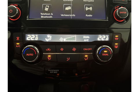 Nissan QASHQAI 1.2 Tekna 360 Camera Trekhaak LED Navi 19"LMV Clima Cruise PDC