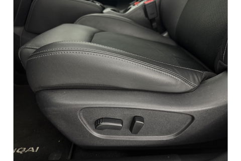 Nissan QASHQAI 1.2 Tekna 360 Camera Trekhaak LED Navi 19"LMV Clima Cruise PDC
