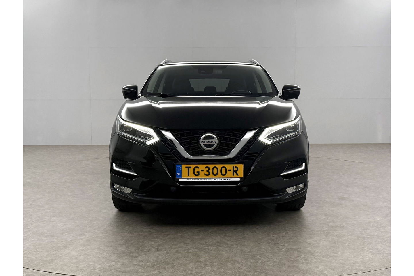 Nissan QASHQAI 1.2 Tekna 360 Camera Trekhaak LED Navi 19"LMV Clima Cruise PDC