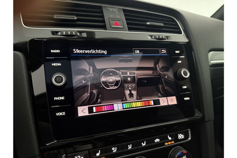 Volkswagen Golf 1.5 TSI 150PK R-line | APK tot 01-2027 | DSG Pano LED Camera Virtual Carplay Clima Cruise Trekhaak Navi PDC 17"LMV