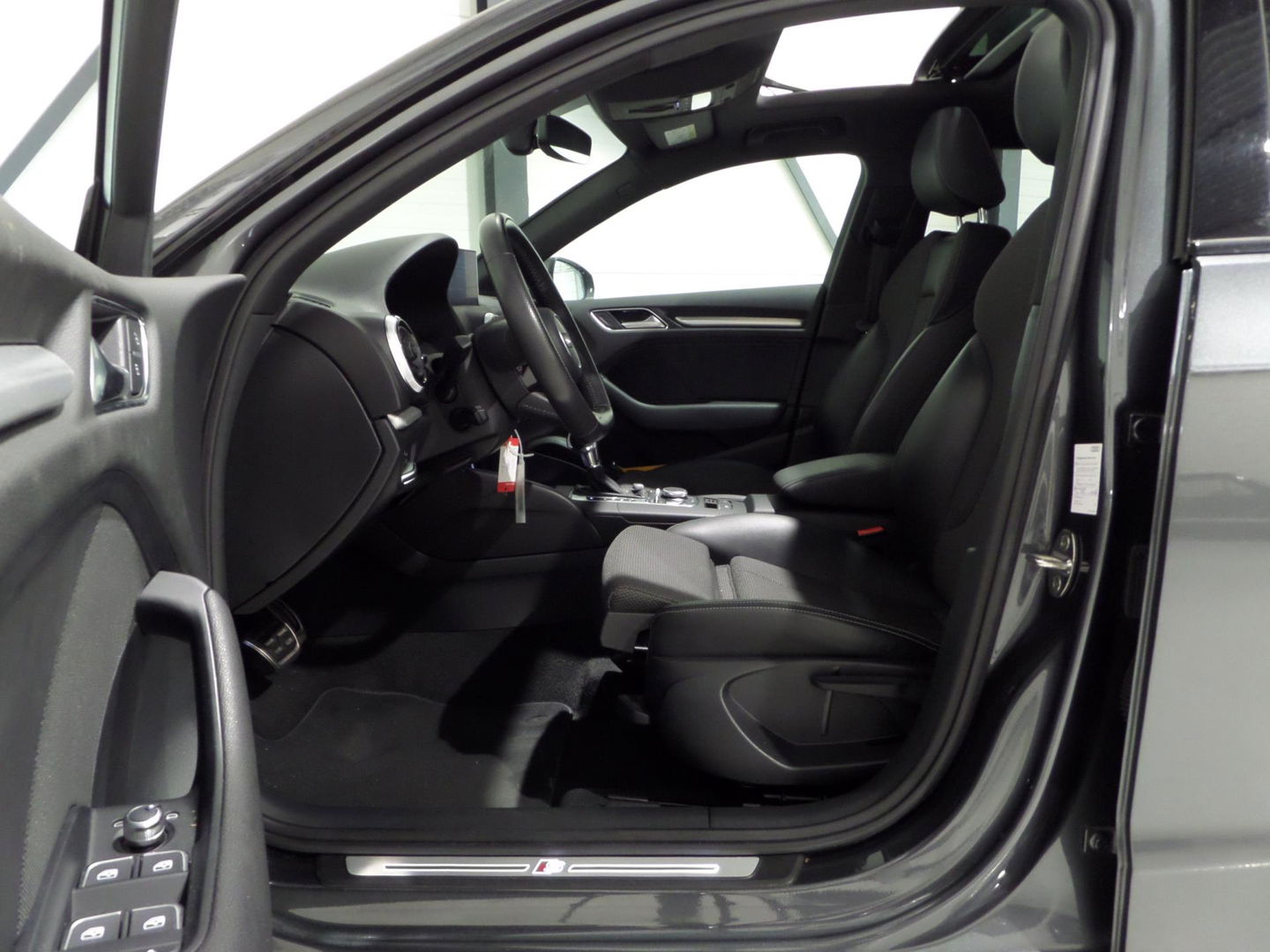 Audi A3 Sportback 1.5 TFSI CoD Sport S-Line Edition "Origineel NL!" Automaat! Pano Xenon-LED, van 1e eigenaar in zeer nette staat!