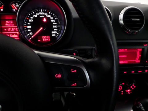 Audi TT 3.2 V6 Quattro Pro Line "Origineel NL!" Automaat! Bose Xenon Leer Bluetooth Stoelverwarming, in uniek mooie staat!