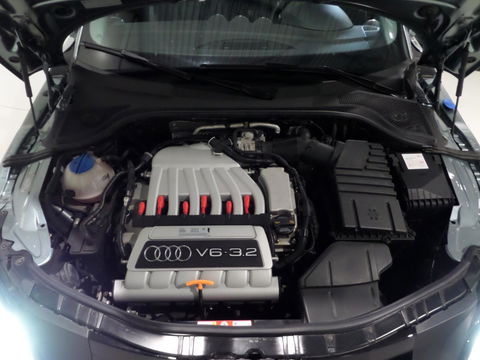 Audi TT 3.2 V6 Quattro Pro Line "Origineel NL!" Automaat! Bose Xenon Leer Bluetooth Stoelverwarming, in uniek mooie staat!