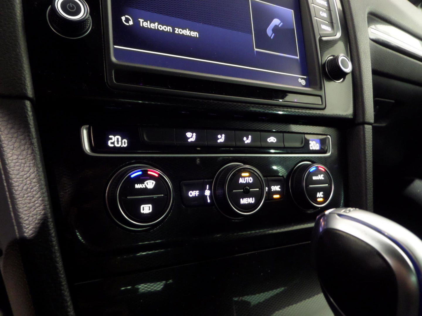 Volkswagen Golf 1.4 TSI GTE DSG "Origineel NL!" Trekhaak Apple-Carplay Camera Full-LED Parkeersens, van 2e eigenaar in nieuwstaat!