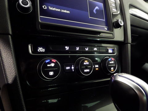 Volkswagen Golf 1.4 TSI GTE DSG "Origineel NL!" Trekhaak Apple-Carplay Camera Full-LED Parkeersens, van 2e eigenaar in nieuwstaat!